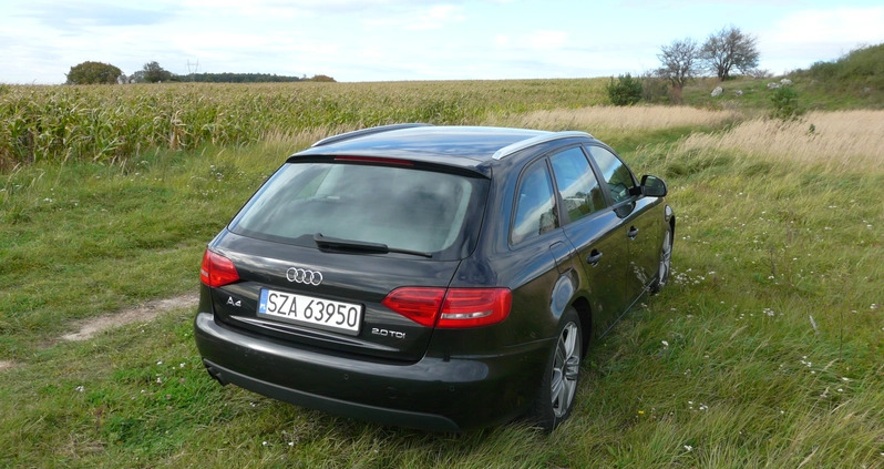 Audi A4 cena 29900 przebieg: 198000, rok produkcji 2009 z Zawiercie małe 407